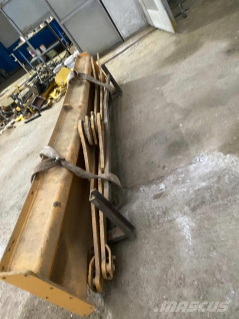 Volvo A 40 F Arka kapaklar