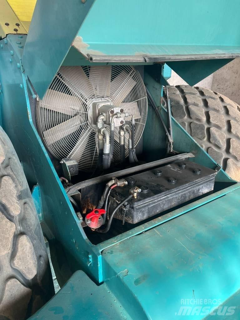 Ammann AC 190 Kombine silindirler
