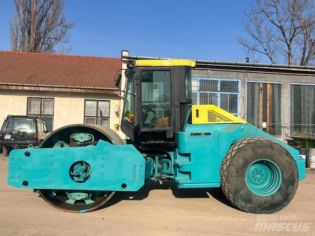 Ammann AC 190 Kombine silindirler