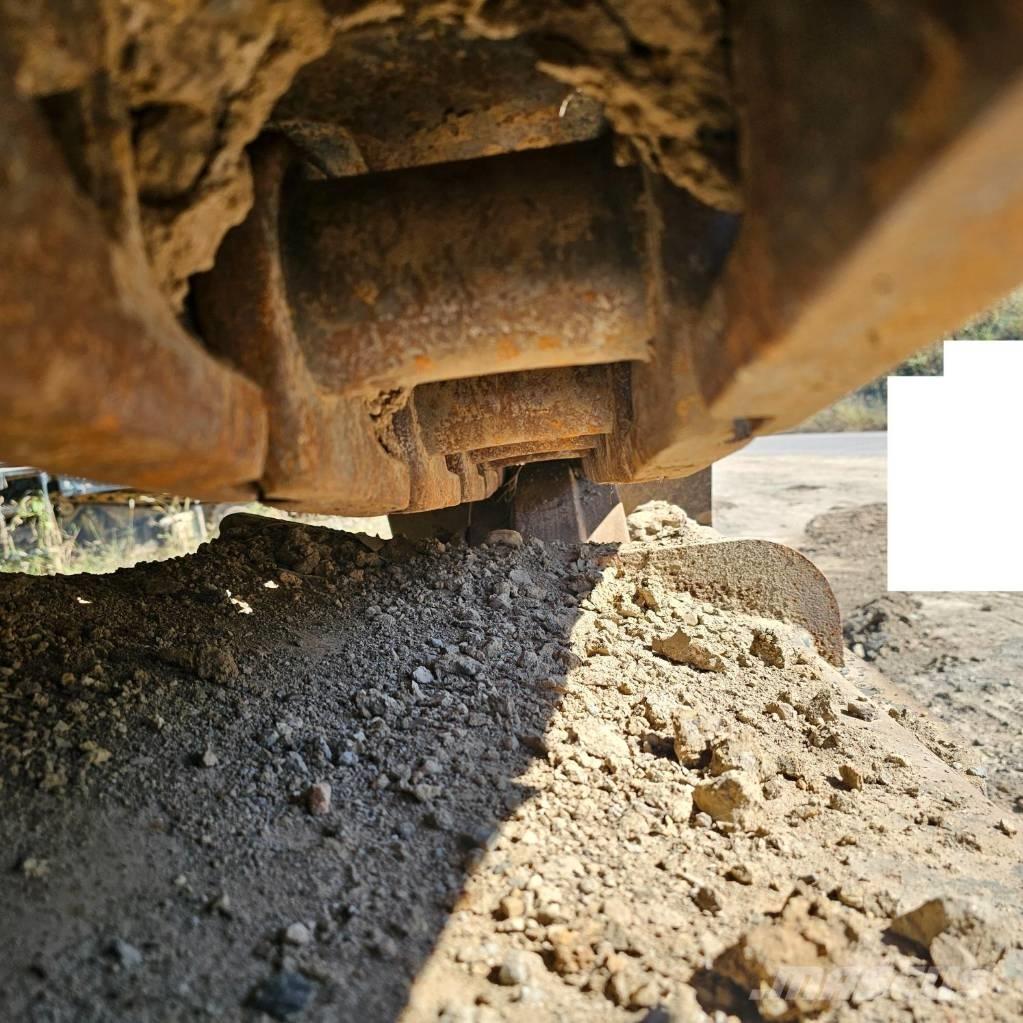 Hyundai Robex 300 LC Paletli ekskavatörler