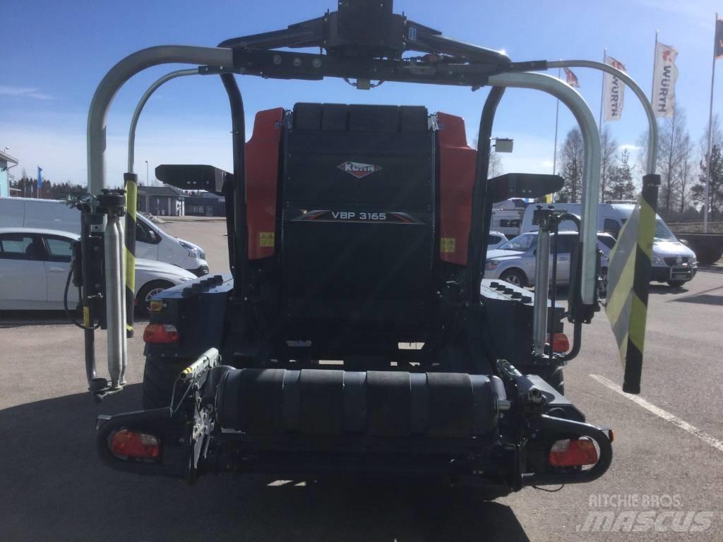 Kuhn 3165 Rulo balya makinalari