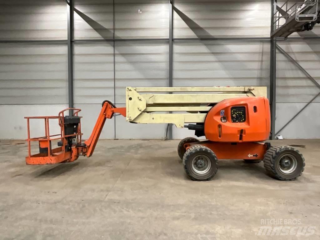 JLG 450 AJ Körüklü personel platformları