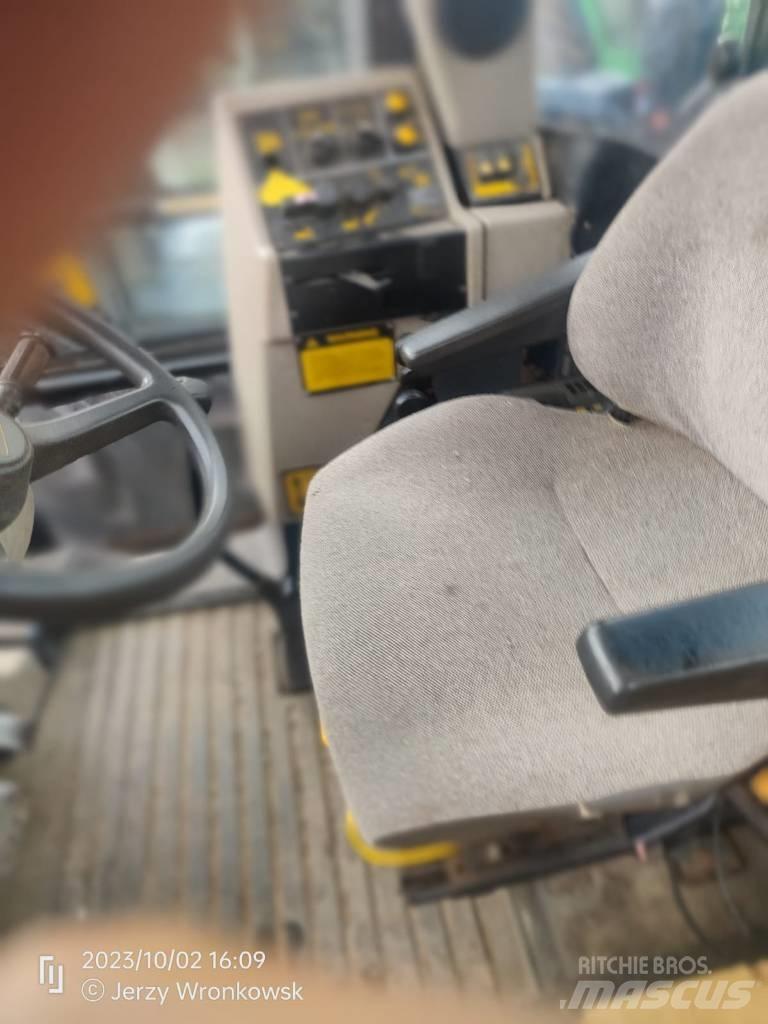 JCB 1135 4WS Traktörler