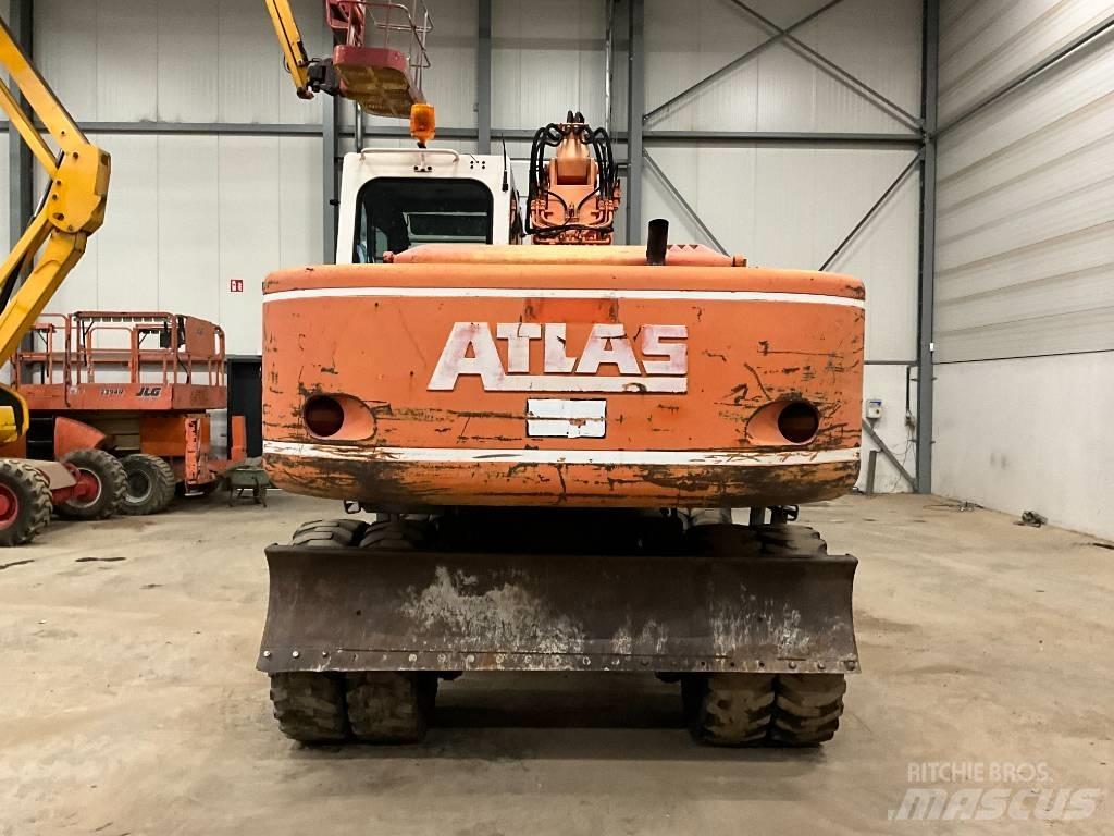 Atlas 1404 Lastik tekerli ekskavatörler