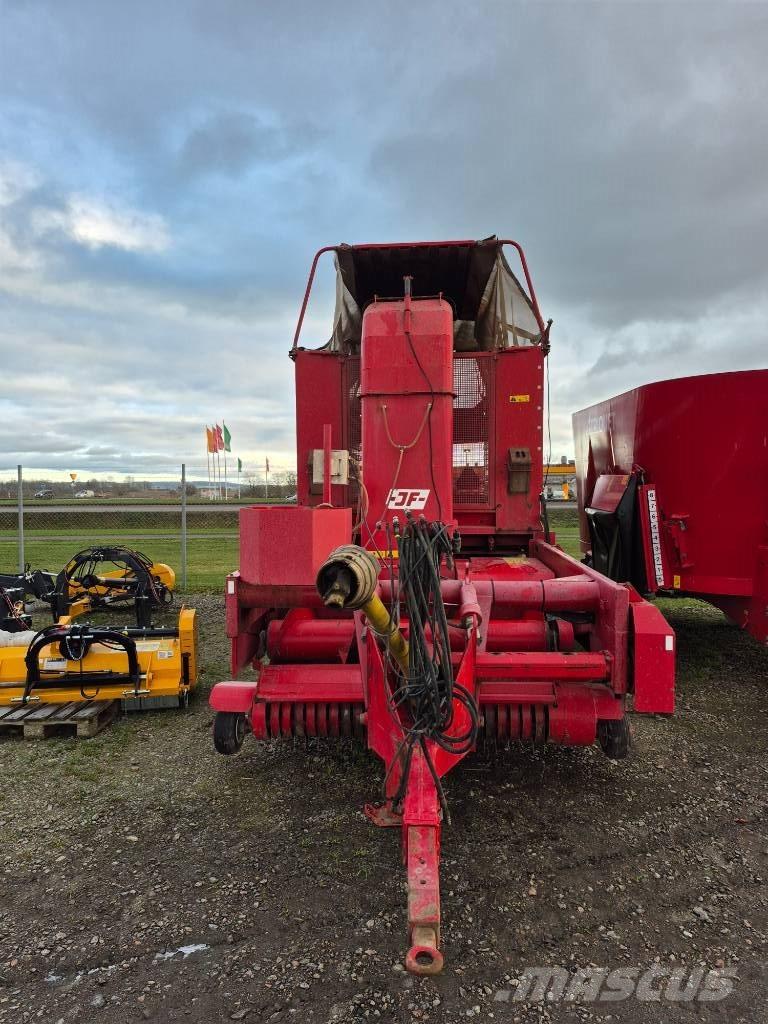 JF 3500 Kendi yükler römorklar