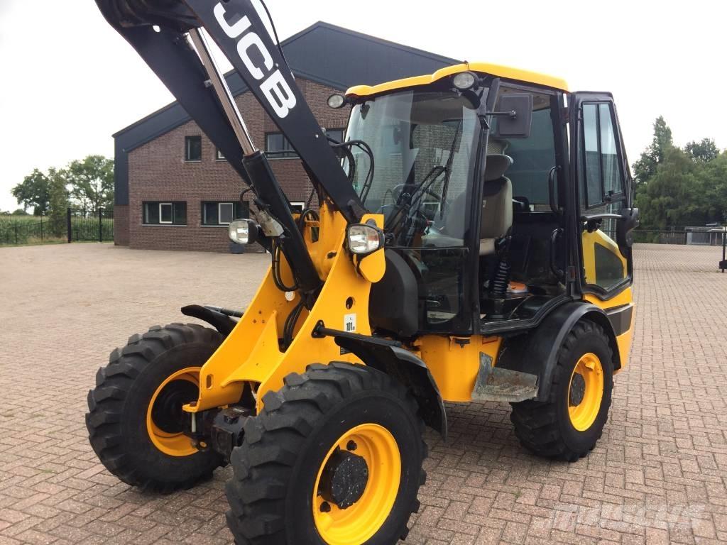 JCB 406 Tekerlekli yükleyiciler