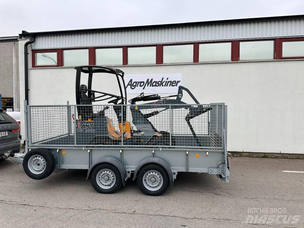GiANT G1100 Çok amaçlı yükleyiciler