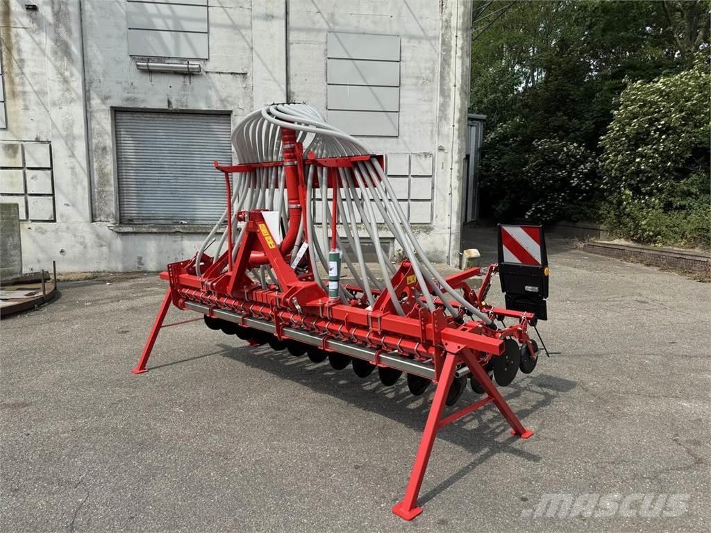 Kverneland CB 3000 Mibzerler