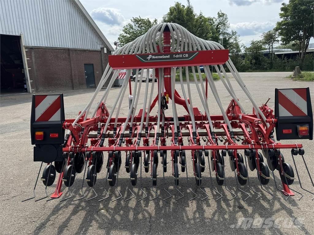 Kverneland CB 3000 Mibzerler