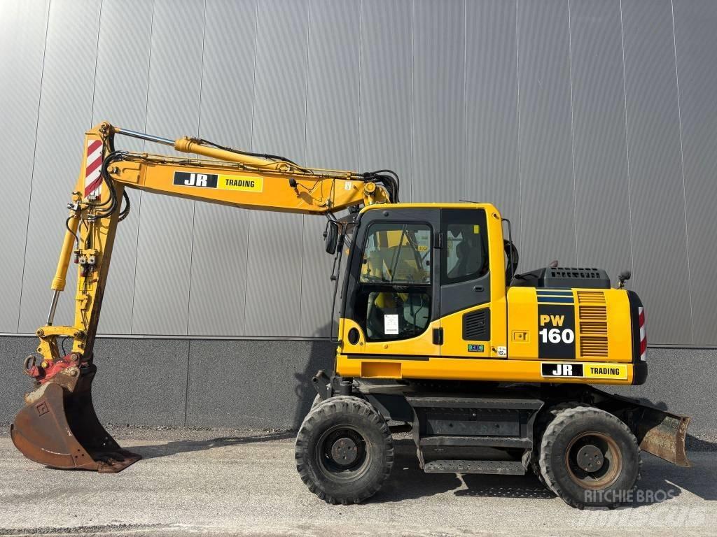 Komatsu PW 160 Lastik tekerli ekskavatörler