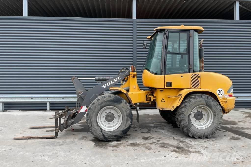 Volvo L 30 ZX Tekerlekli yükleyiciler