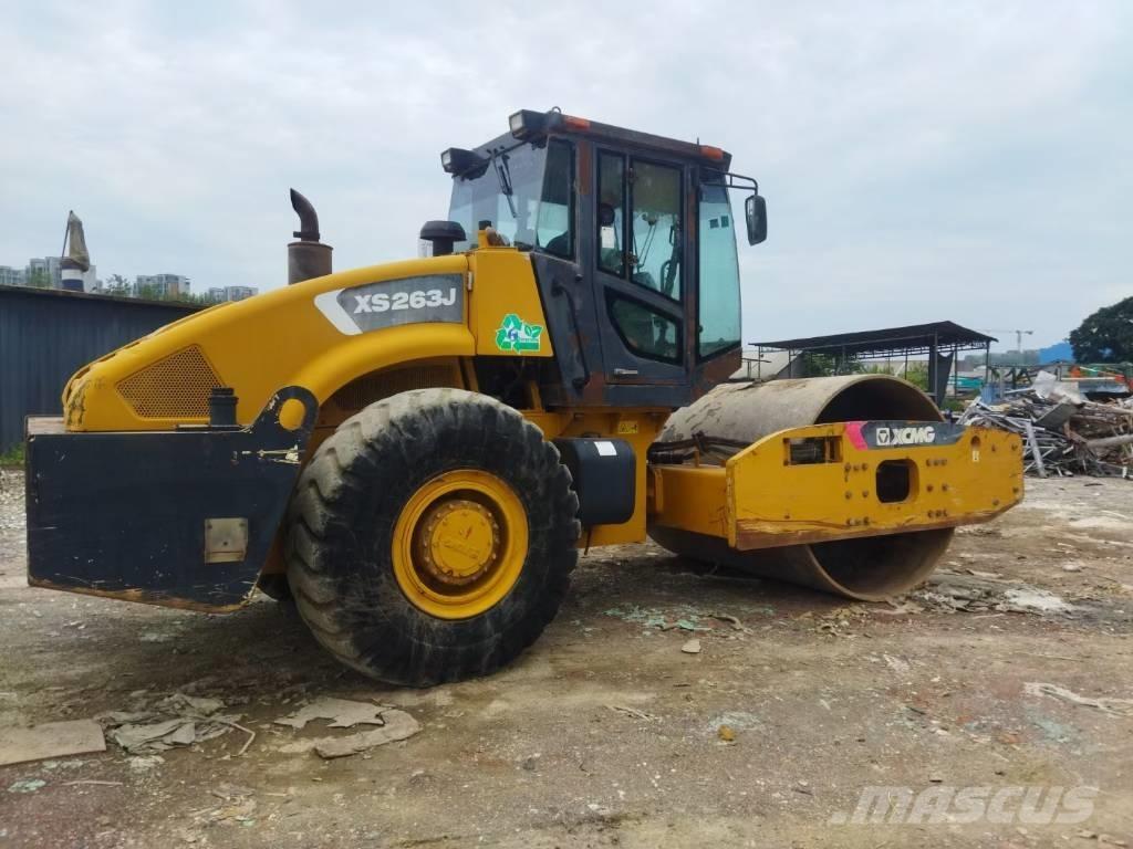 XCMG XS 263 J Tek tamburlu silindirler
