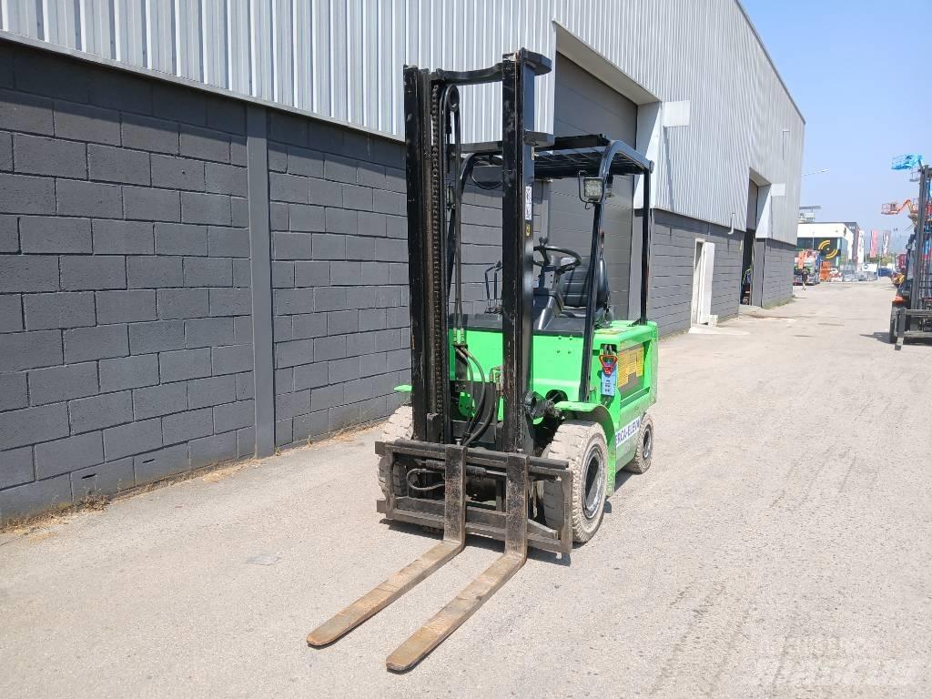 Clark EPX 25 Elektrikli forkliftler
