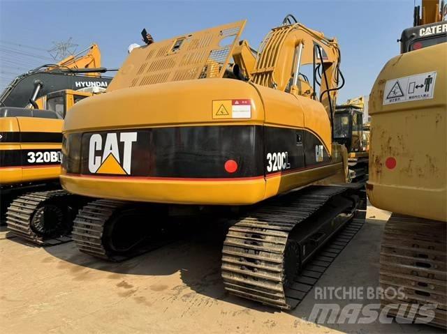 CAT 320 C L Paletli ekskavatörler