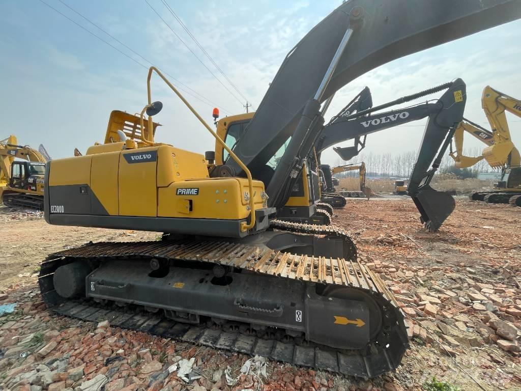 Volvo EC 200 Paletli ekskavatörler
