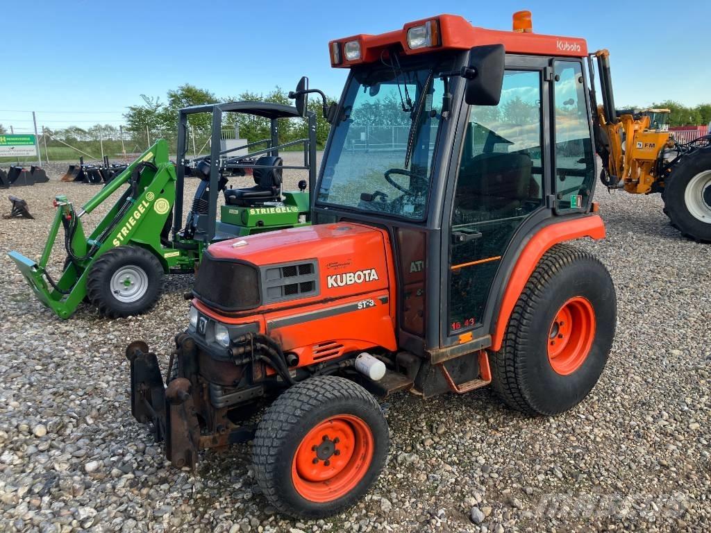 Kubota ST 30 Traktörler