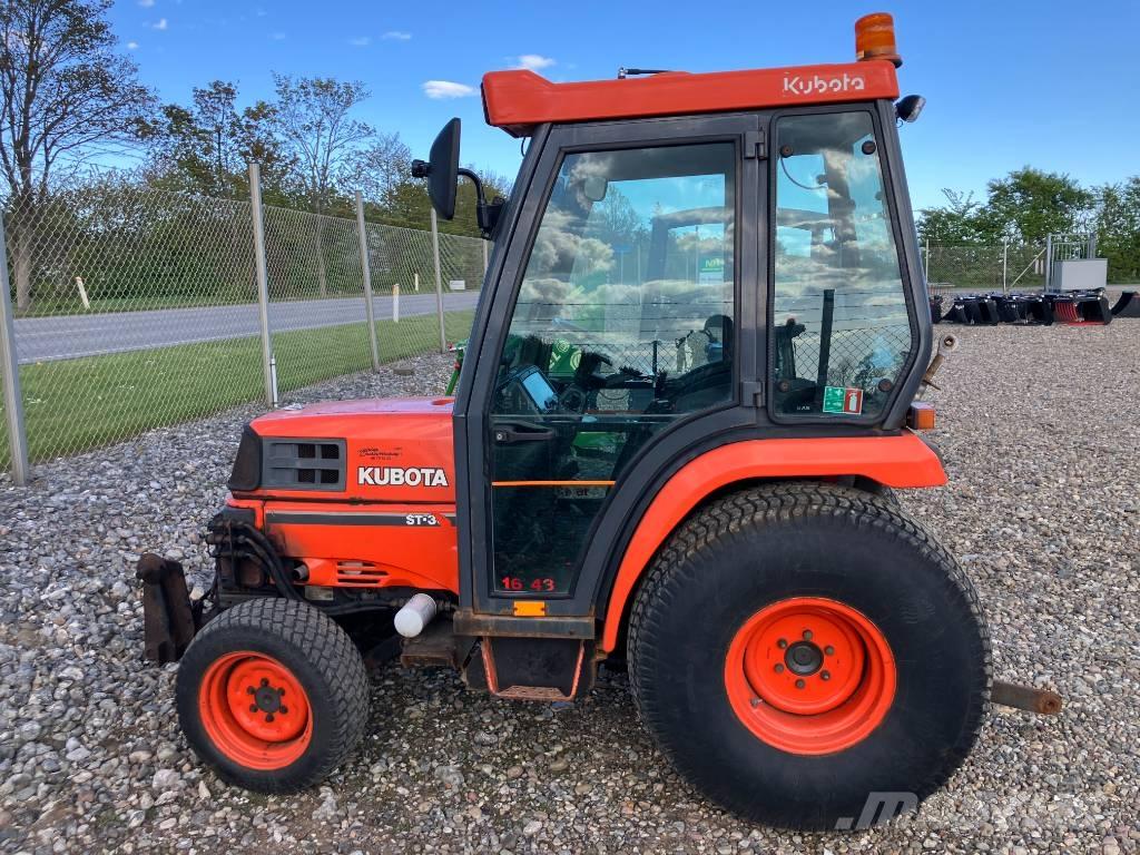 Kubota ST 30 Traktörler