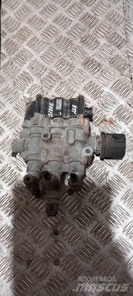 Scania 94 D.   1499799 Frenler