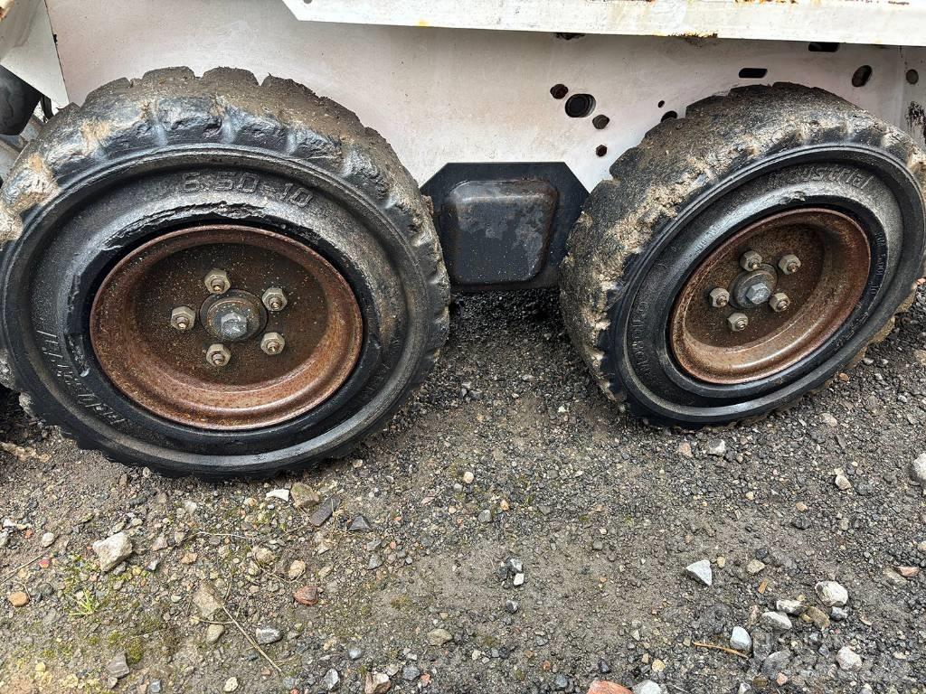 Bobcat S 70 Skid steer loderler