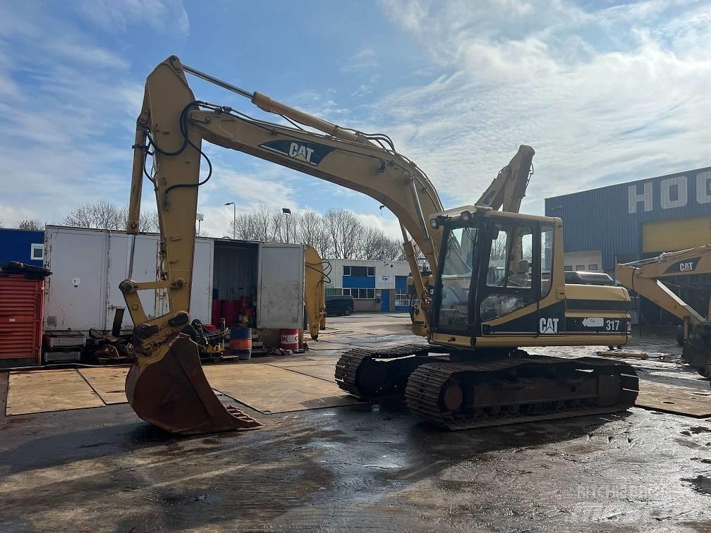 CAT 317 Paletli ekskavatörler