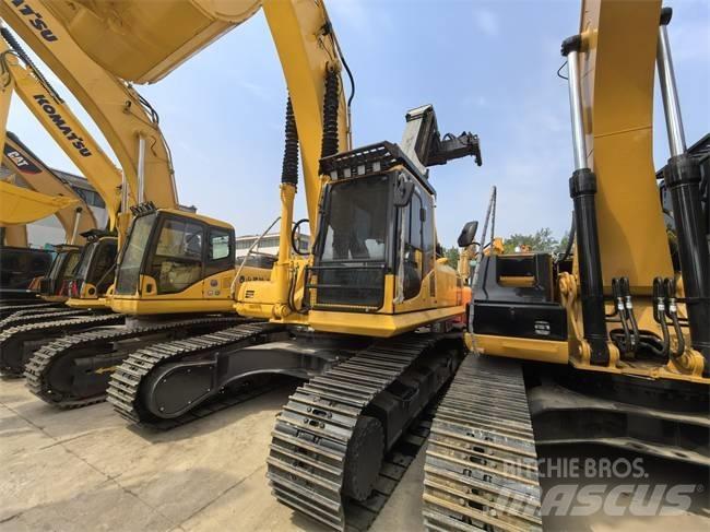 Komatsu PC 300-8 Paletli ekskavatörler