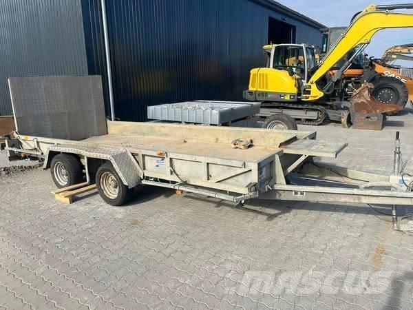 Ifor Williams GP 146 Hafif çekiciler