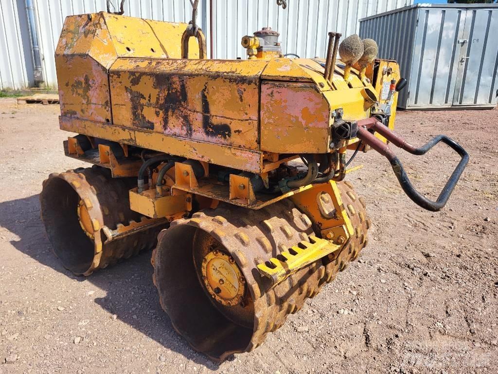 Rammax RW1403E Çift tamburlu silindirler