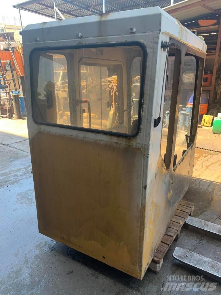 CAT 375 Kabin