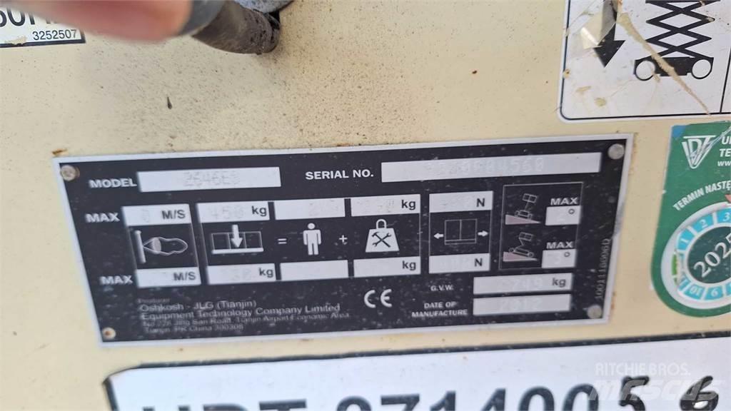 JLG 2646ES Makasli platformlar