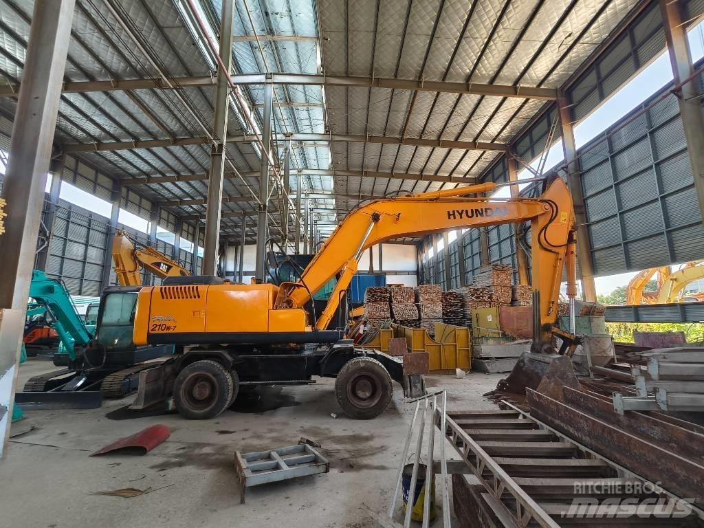 Hyundai R210w-7 Lastik tekerli ekskavatörler