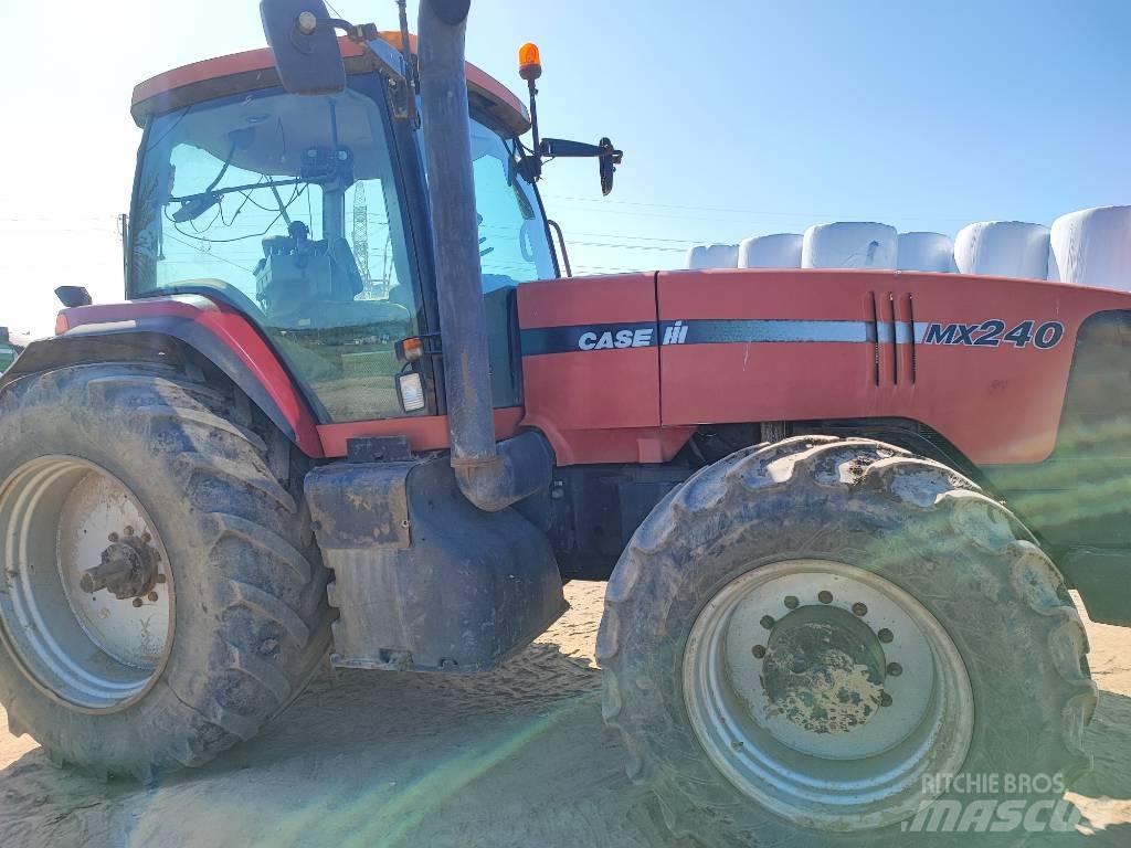 Case IH MX 240 Traktörler