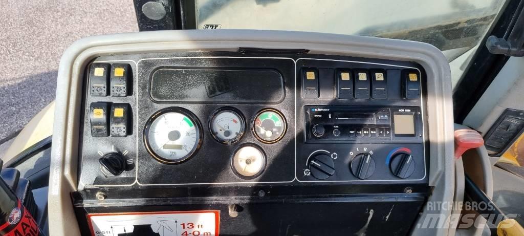 JCB 4cx Kazıcı yükleyiciler - beko loder