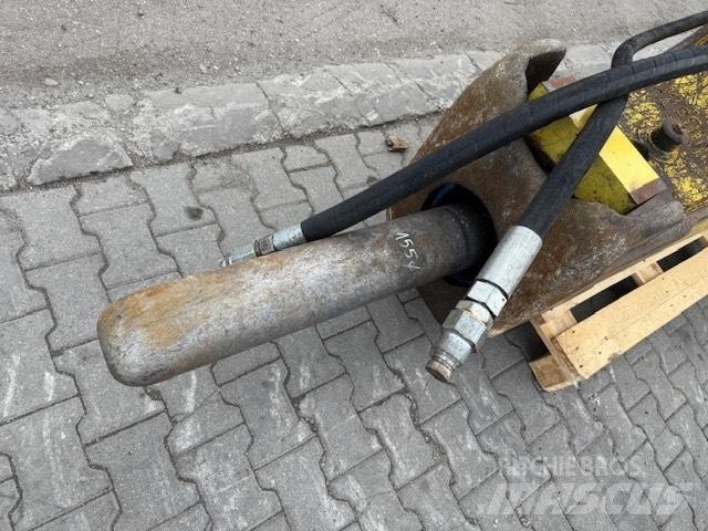 Soosan 121 Breaker Hidrolik kırıcılar