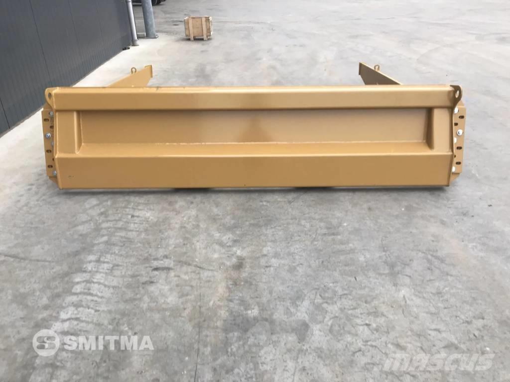 CAT 725C Arka kapaklar