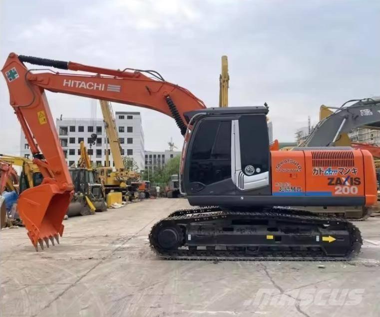 Hitachi ZX 200 Paletli ekskavatörler