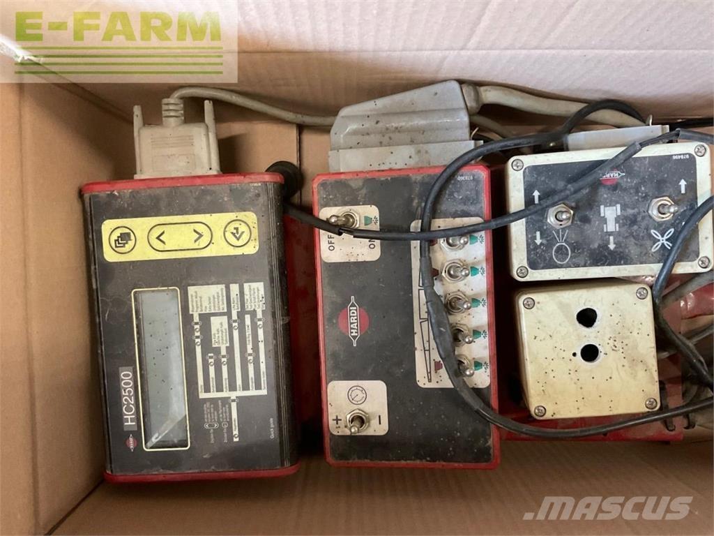 Hardi Master Çekilir pülverizatörler