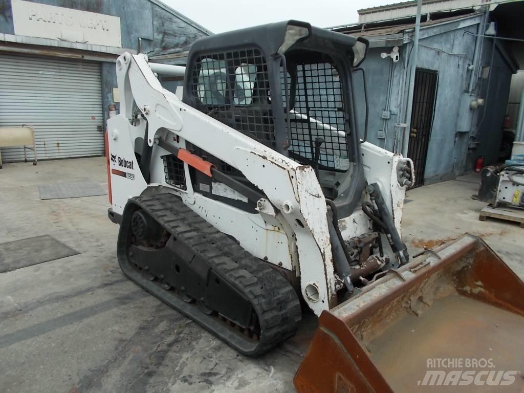 Bobcat T590 Skid steer loderler