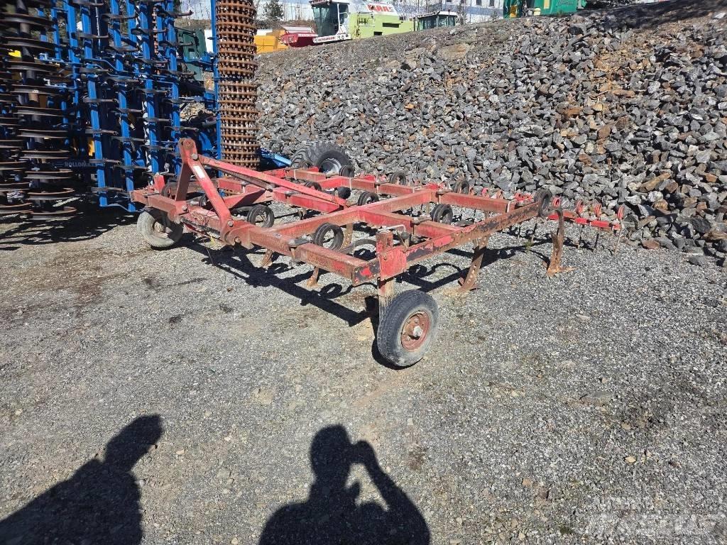 Väderstad Cultivator Kültivatörler