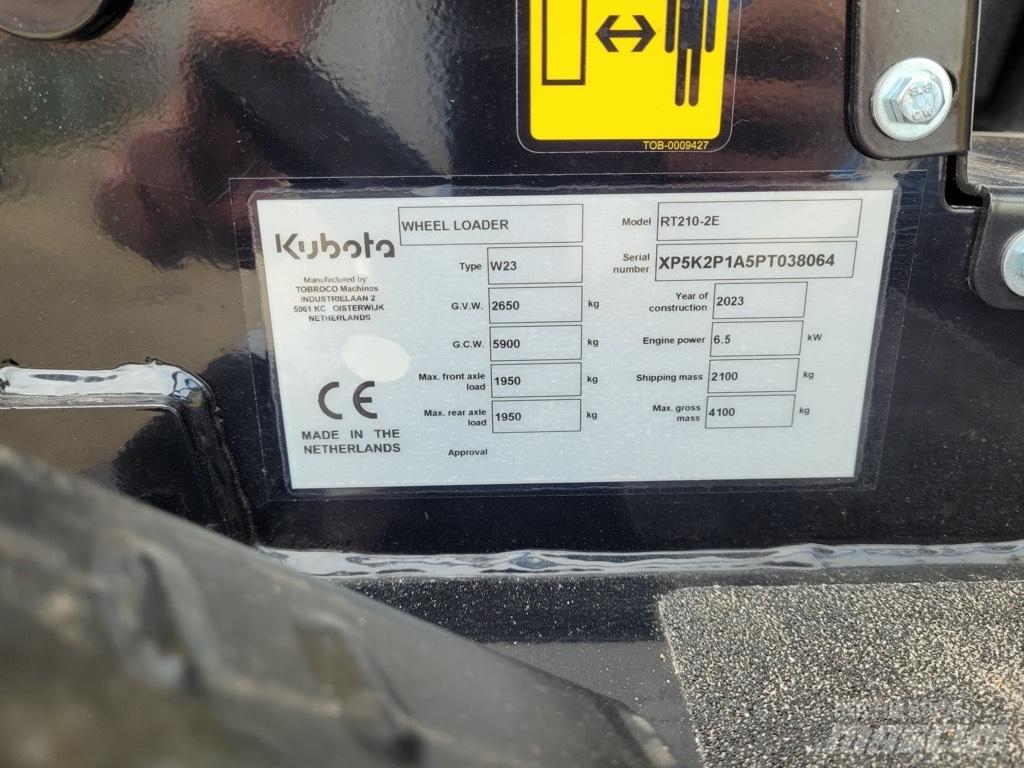 Kubota RT210-2E Tekerlekli yükleyiciler