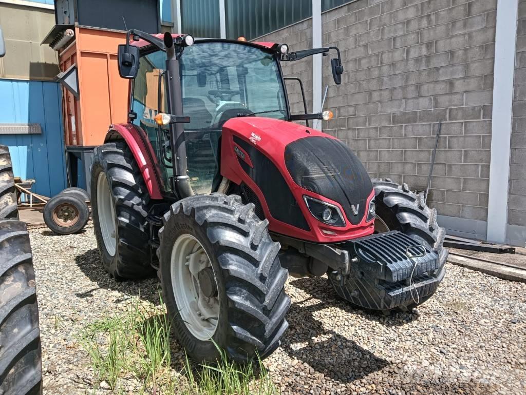 Valtra A 114 Traktörler