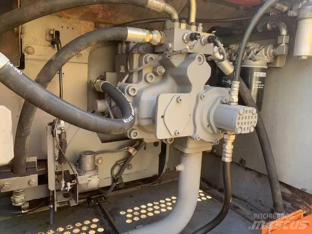 Hitachi ZX 450 H Paletli ekskavatörler
