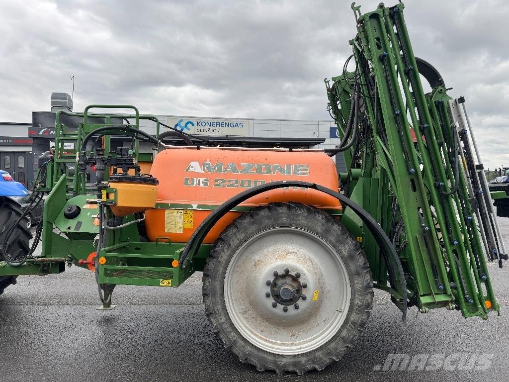 Amazone UG 2200 Nova Çekilir pülverizatörler
