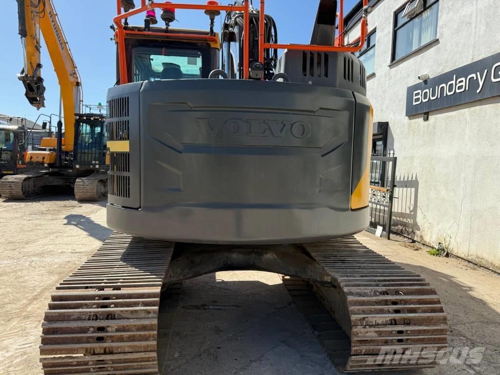 Volvo ECR 145 EL Paletli ekskavatörler