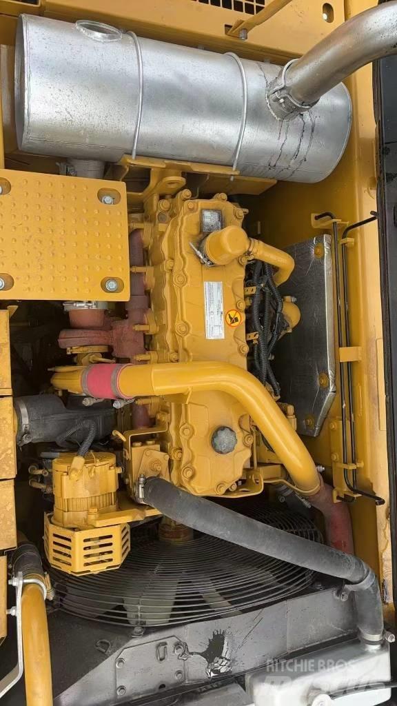 CAT CAT330D2L Midi ekskavatörler 7 - 12 t