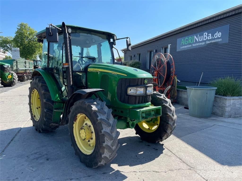 John Deere 5820 Traktörler