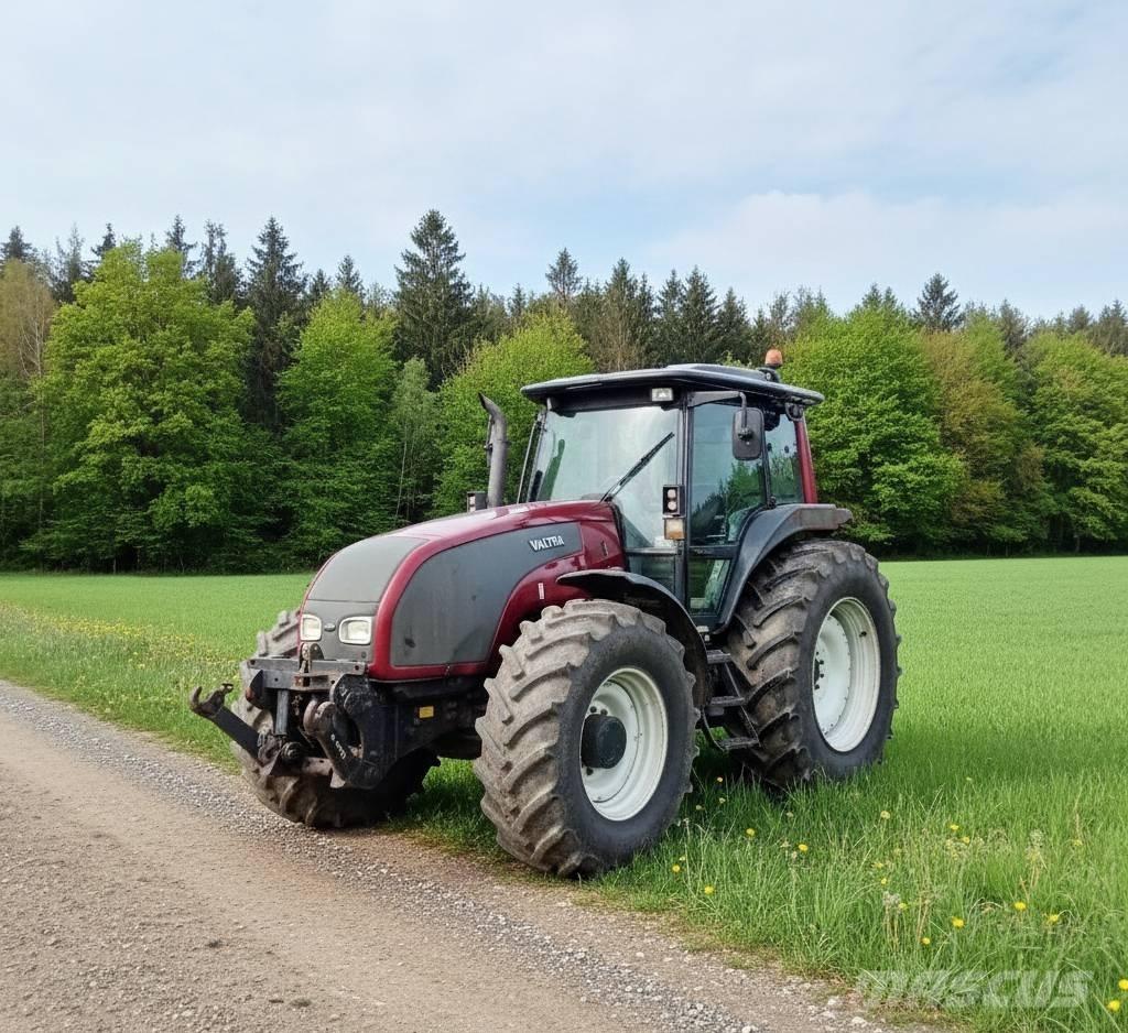 Valtra T 170 Traktörler
