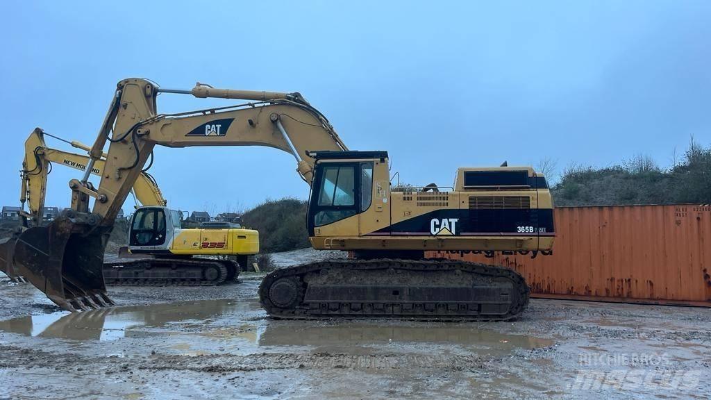 CAT 365 B L Paletli ekskavatörler