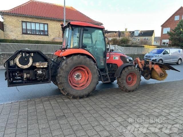 Kubota 7060M Traktörler