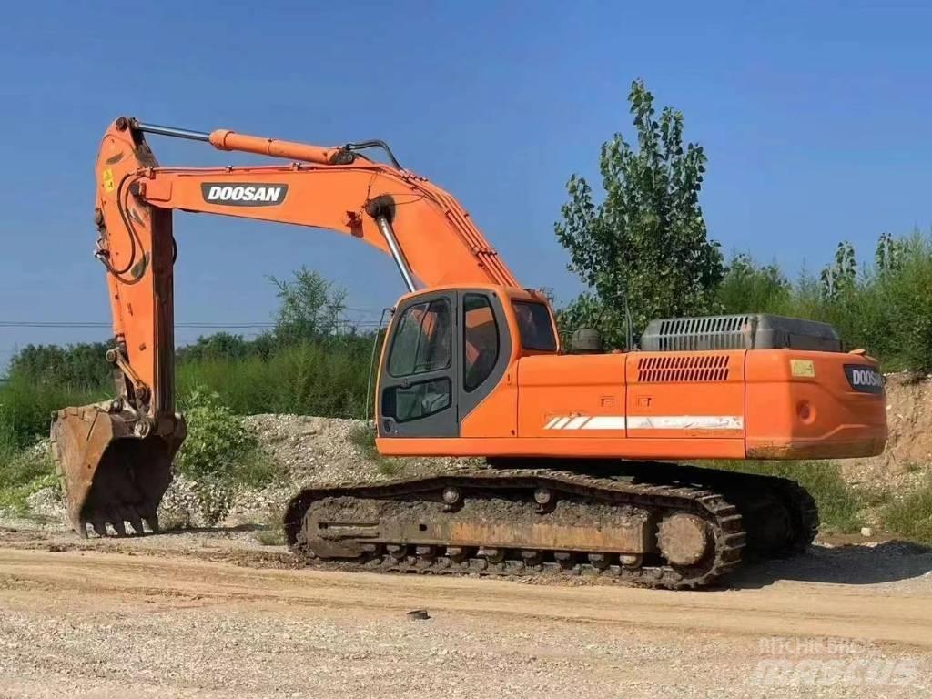 Doosan DX 420 Paletli ekskavatörler