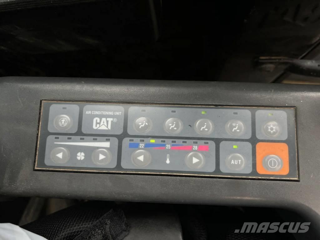 CAT 321D LCR Paletli ekskavatörler